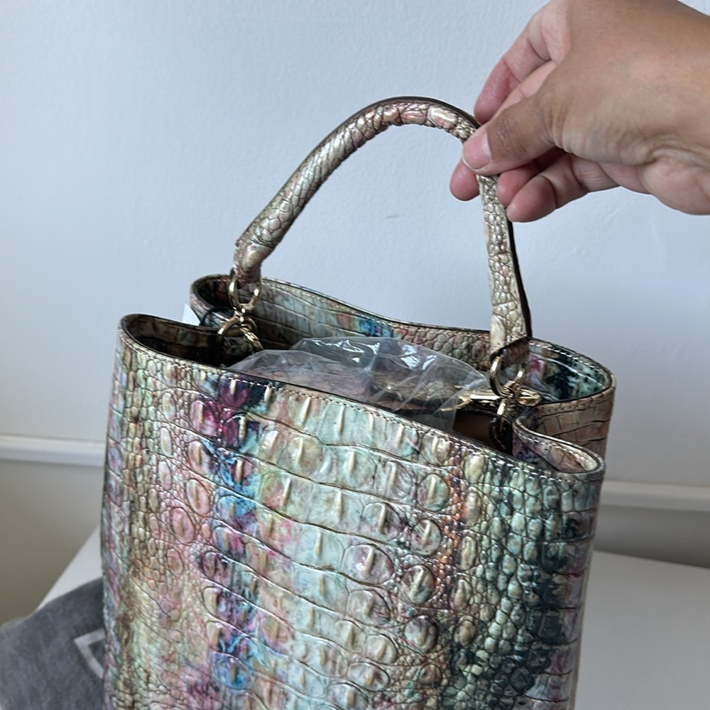 Brahmin Amelia Opal Melbourne Bucket Bag - Picture 7 of 8